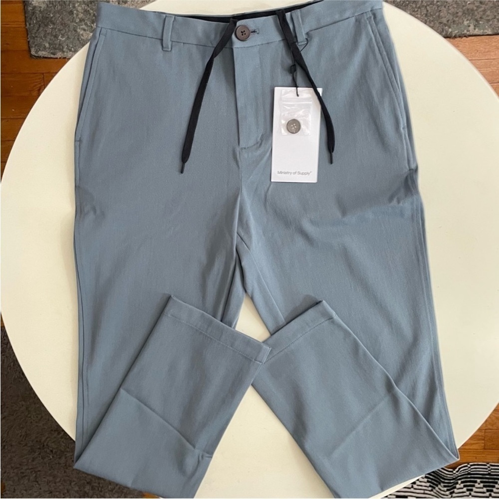 Ministry of Supply Men’s Pace Tapered Stretch Chino Pant Blue 32x30 New